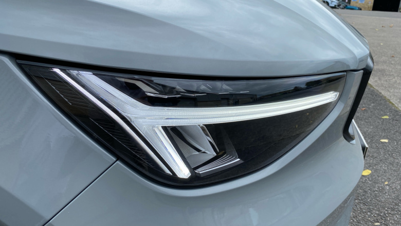 Volvo XC40 2.0 B3P Plus Dark 5dr Auto Petrol Estate